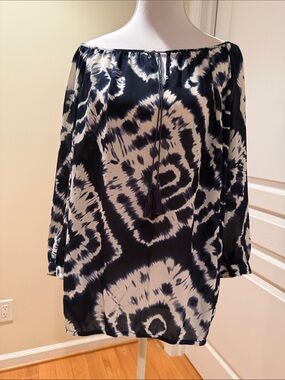 INC International Concepts Navy and White Tie-Dye Peasant Blouse
